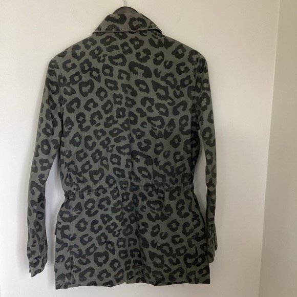 Forever 21 Army Green Leopard Print Utility Jacket - Picture 7 of 7